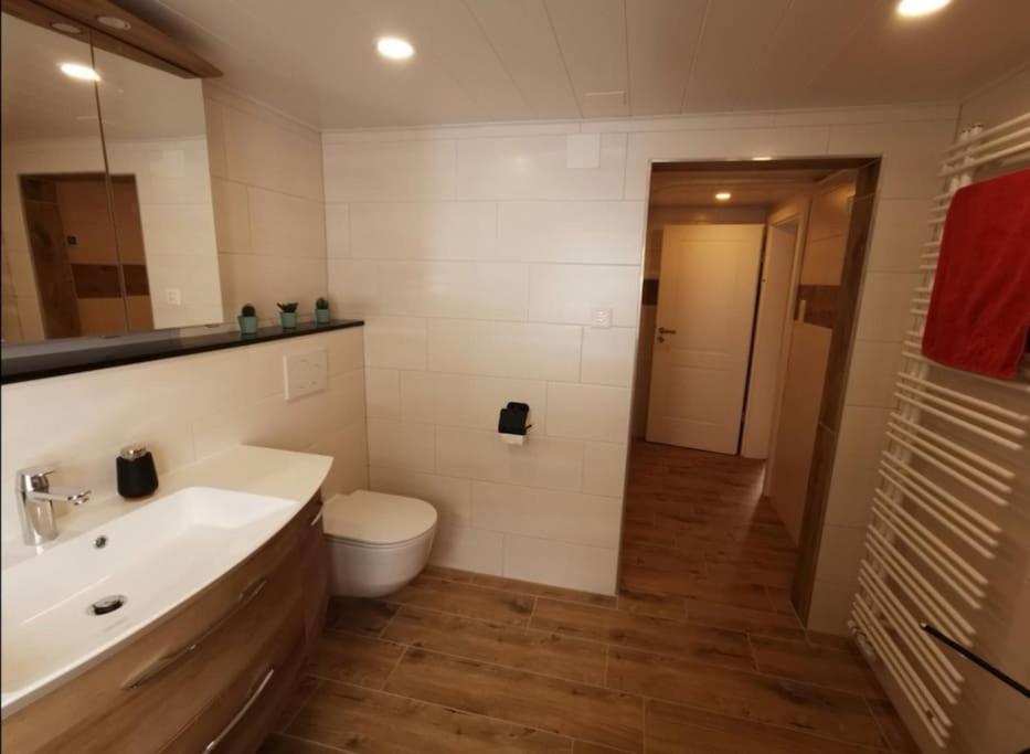 Apartment Chalet Im Sunnigen Usblick Wengen Eksteriør billede