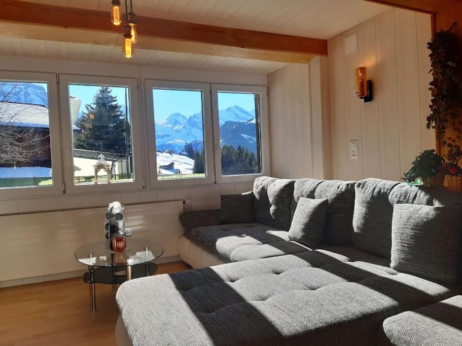 Apartment Chalet Im Sunnigen Usblick Wengen Eksteriør billede